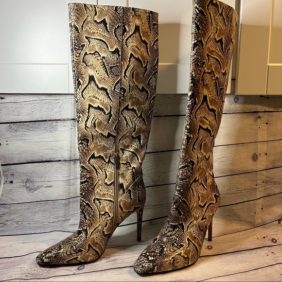 Vince Camuto Fendels Knee High Boots 